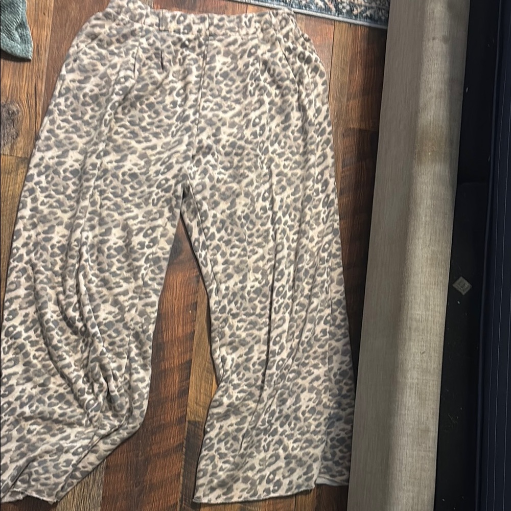 aerie Taupe Leopard Wide-Leg Pants